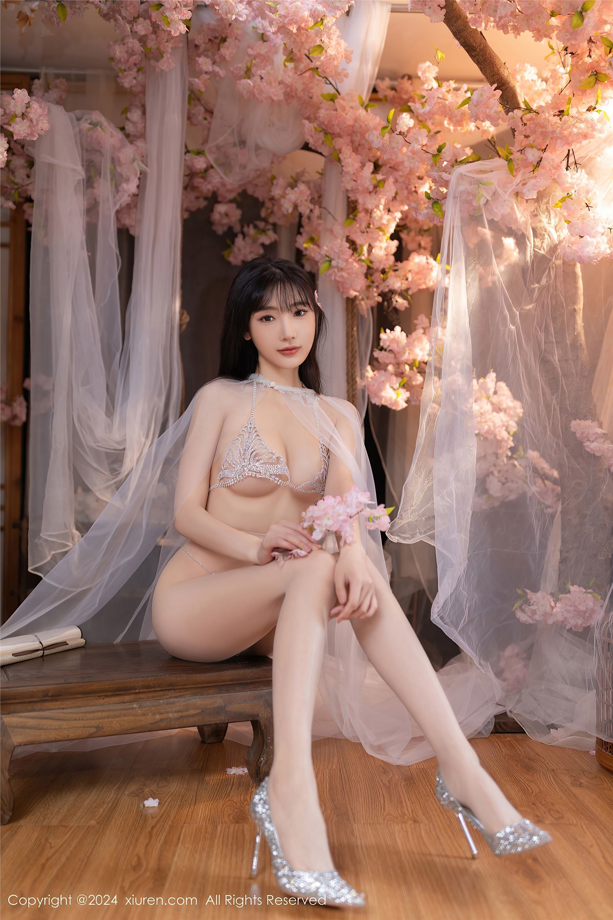 Xiuren秀人网 2024.07.04 NO.8807 陆萱萱